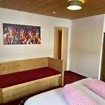Der Waidachhof Zillertal * Hainzenberg