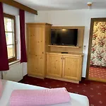 公寓 Der Waidachhof Zillertal