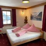 Der Waidachhof Zillertal * Hainzenberg
