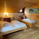 公寓 Der Waidachhof Zillertal 海因岑贝格